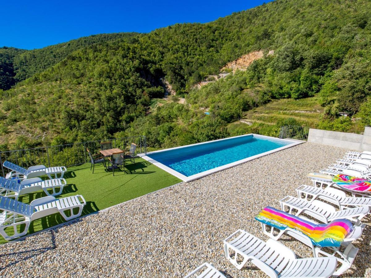 Pansion Villa Betina Lovran Buitenkant foto