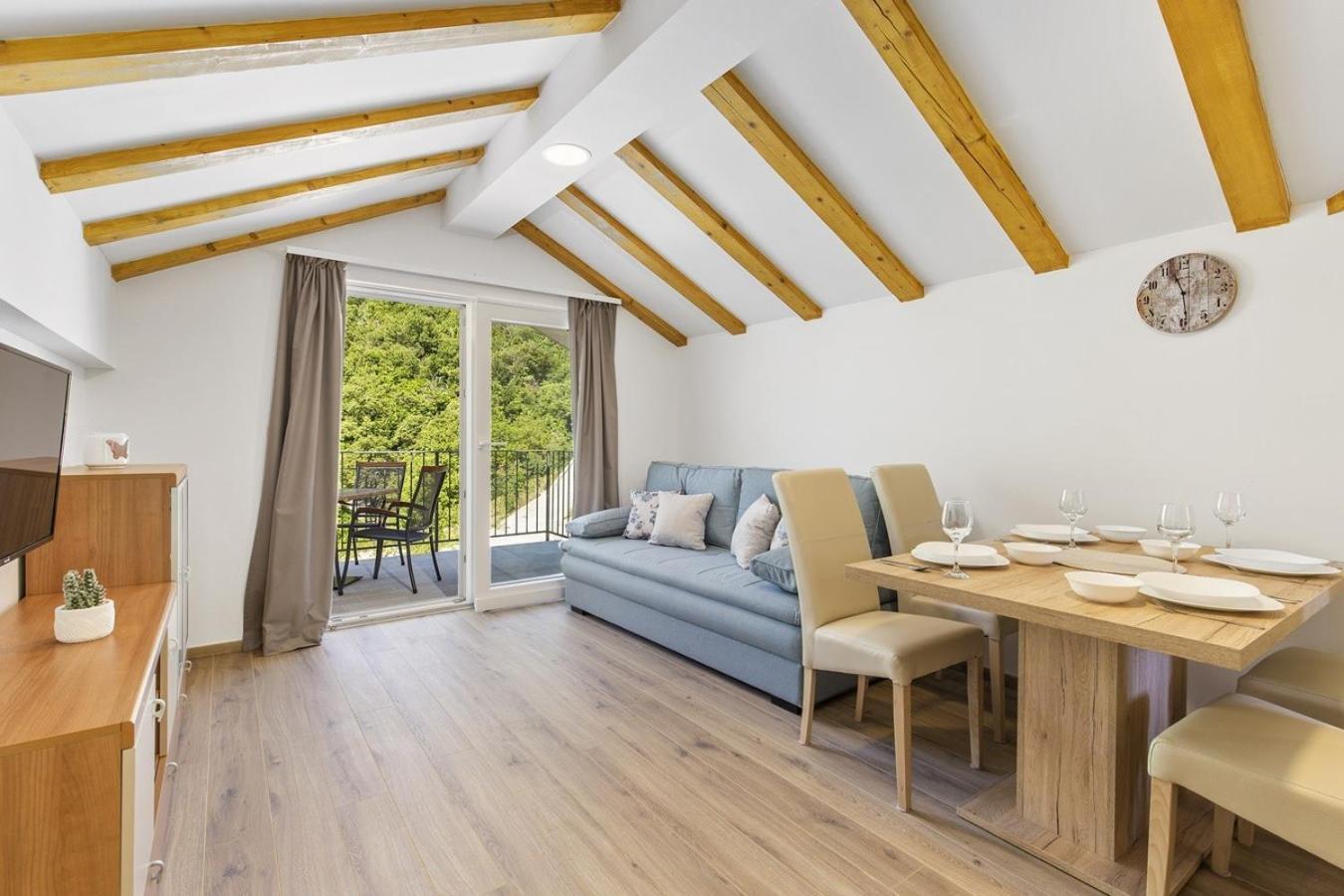 Pansion Villa Betina Lovran Buitenkant foto
