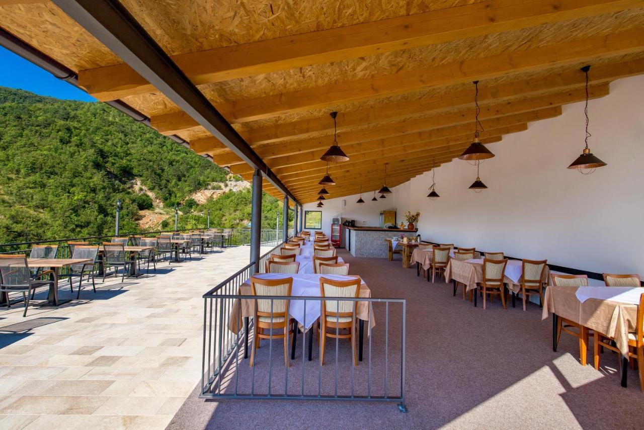 Pansion Villa Betina Lovran Buitenkant foto